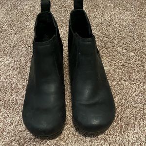 Dansko ankle boots size 9 (40)